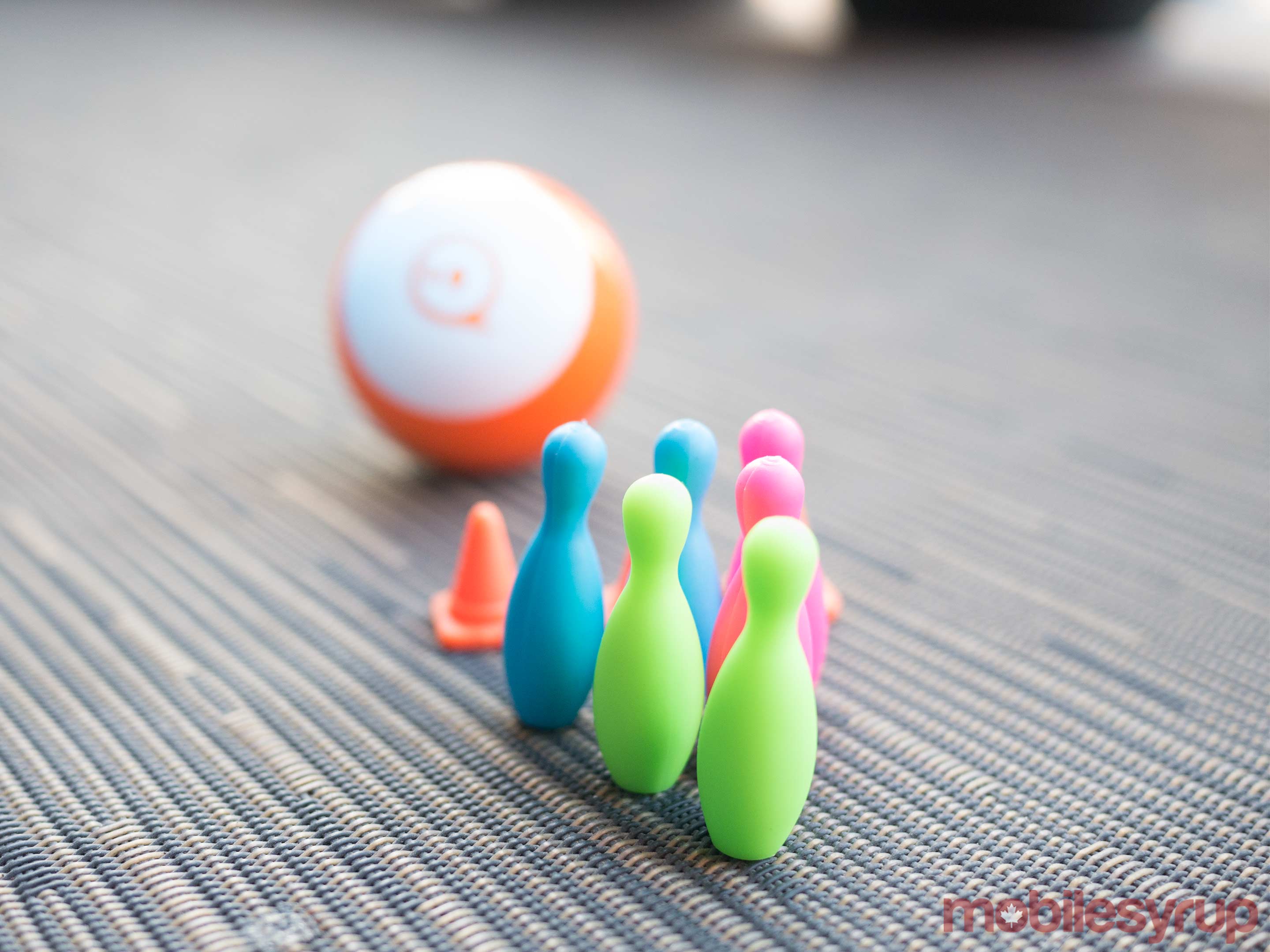 Sphero Mini bowling pins