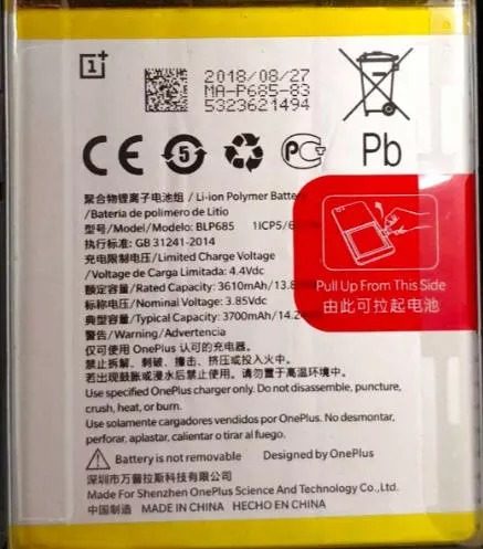 A leaked image of the OnePlus 6T's internal battery