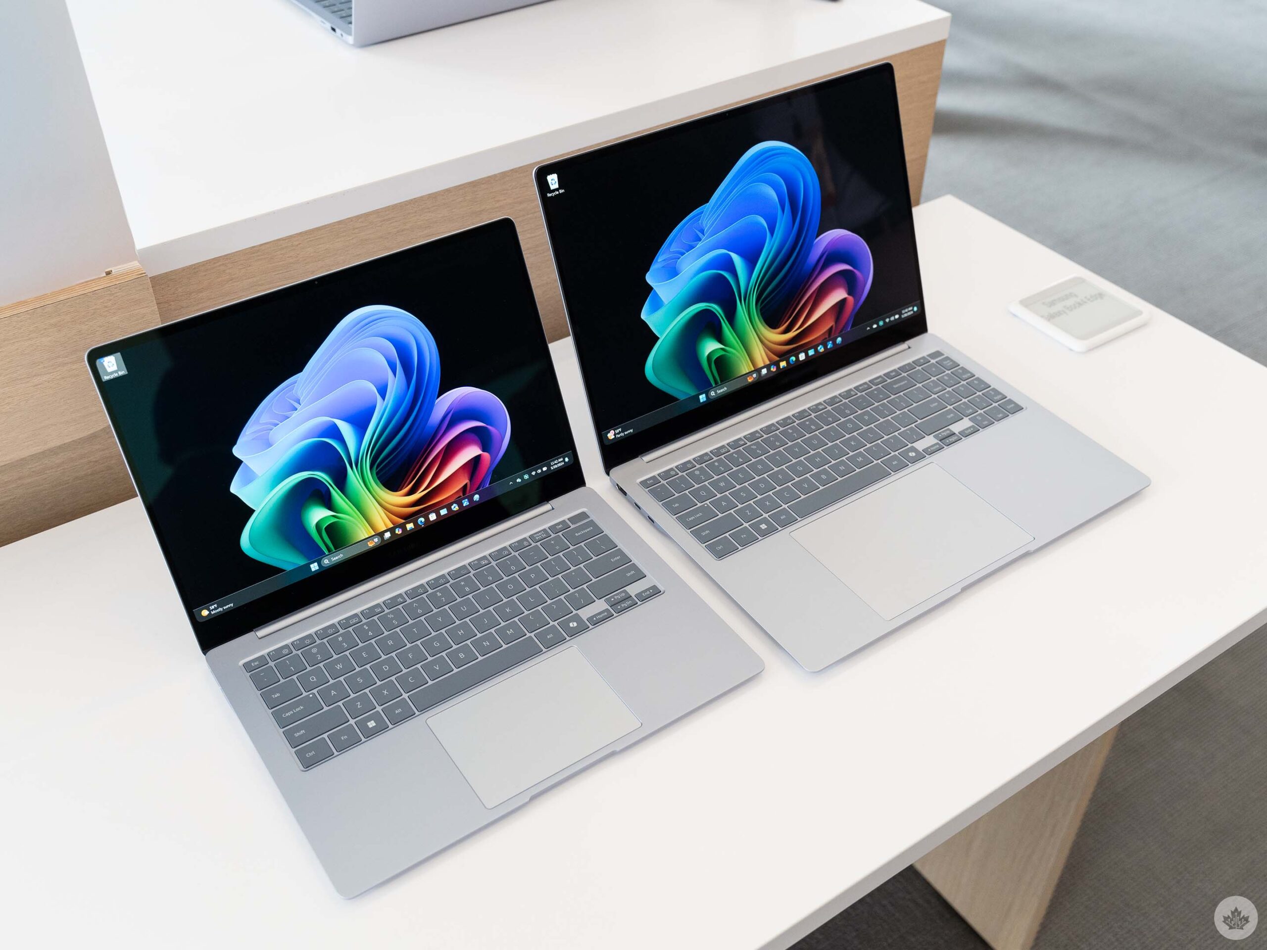 Two sizes of Samsung's Galaxy Book4 Edge